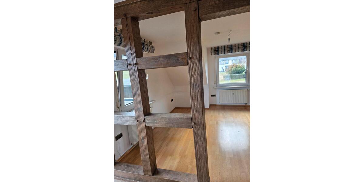 Dachgeschoßwohnung Schmallenberg - 3 Zimmer, 114 m&sup2;, 780&euro; | Angebot:25405150