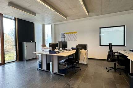 Büro in Landshut 1.320 € 132.1 m² zimmer