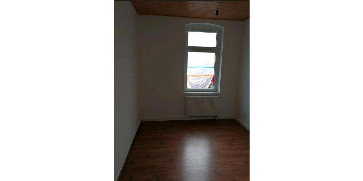 Erdgeschoßwohnung Köthen (Anhalt) - 1 Zimmer, 26 m&sup2;, 200&euro; | Angebot:25705202