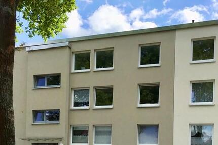 Schicke und großzügige 3,5-Zimmer-Wohnung mit Einbauküche und 2 Balkone 3 zimmer