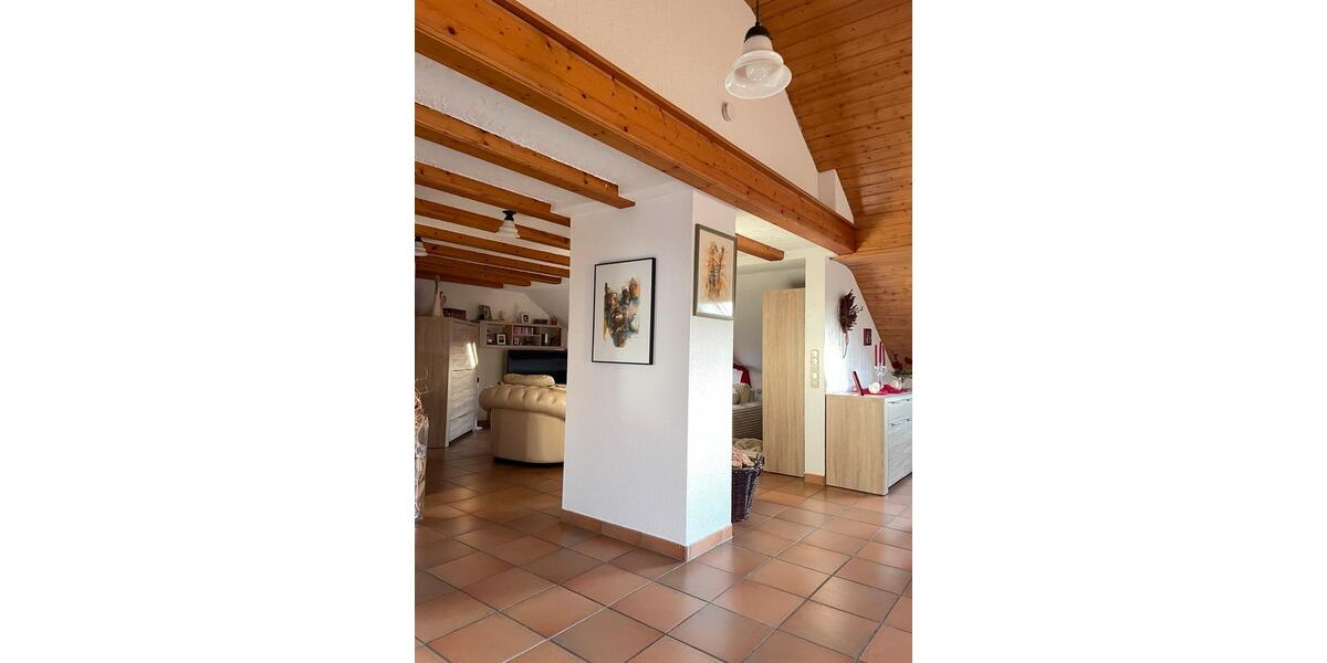 Dachgeschoßwohnung Netphen - 3.5 Zimmer, 88 m&sup2;, 750&euro; | Angebot:26336424