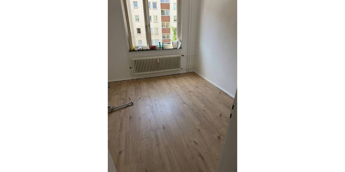 Etagenwohnung Kassel Nord-Holland - 3 Zimmer, 72 m&sup2;, 520&euro; | Angebot:26824933
