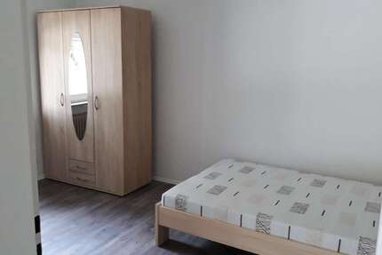 Zimmer Heilbronn - 4 Zimmer, 450&euro; | Angebot:25235445