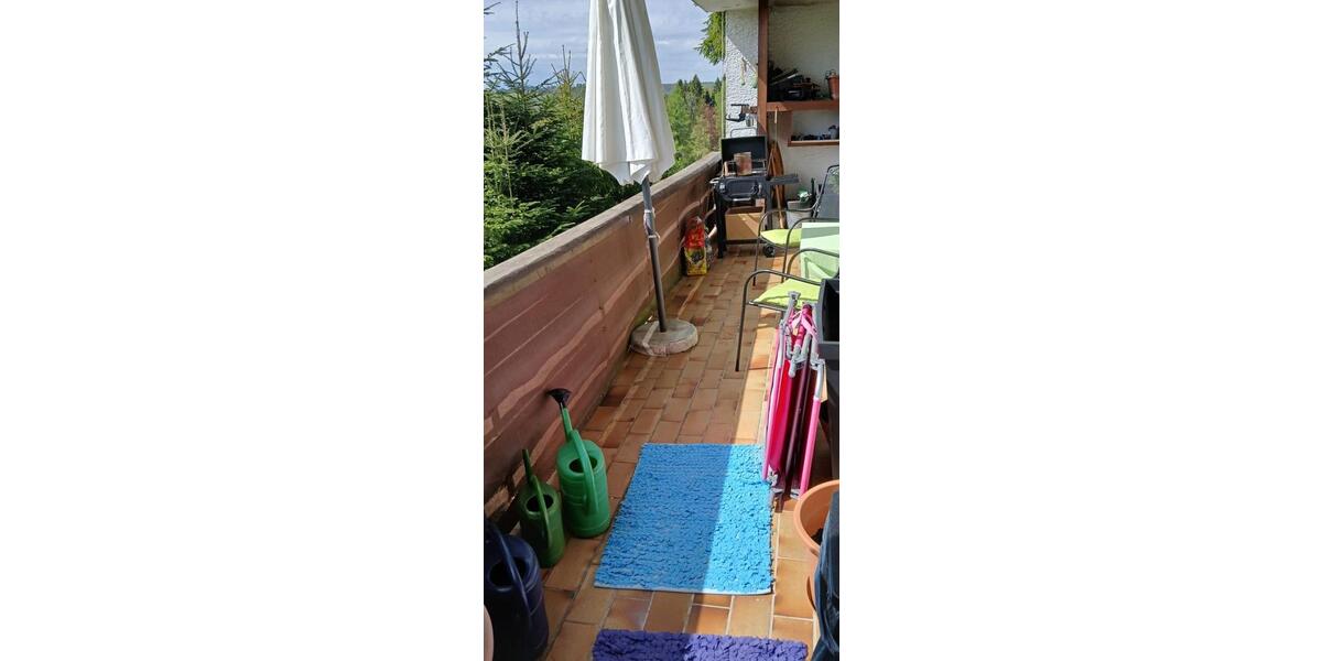 Etagenwohnung Tettau - 4 Zimmer, 117 m&sup2;, 650&euro; | Angebot:26422245