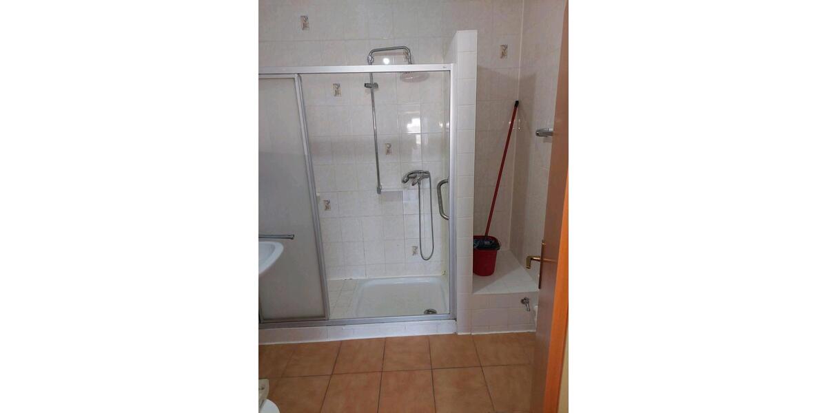 Dachgeschoßwohnung Waldkraiburg - 3 Zimmer, 62 m&sup2;, 850&euro; | Angebot:25287312