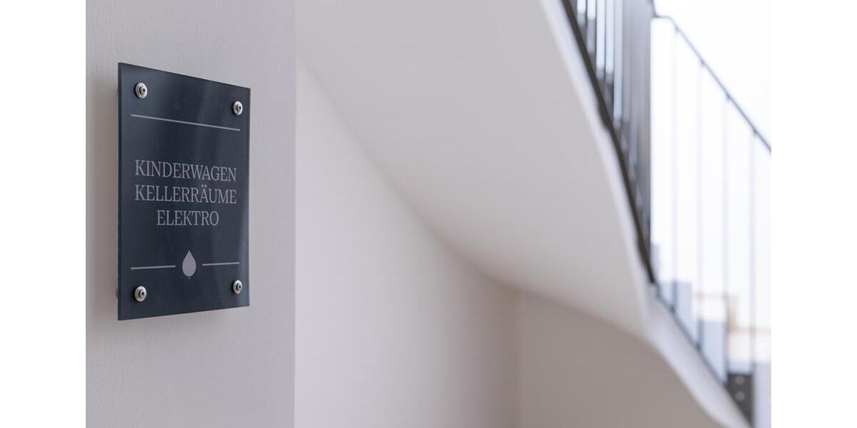 Erstbezug: 2-Zi-Gartenwohnung mit Einbauküche, 2 Terrassen und TG-Einzelstellplatz 2 zimmer