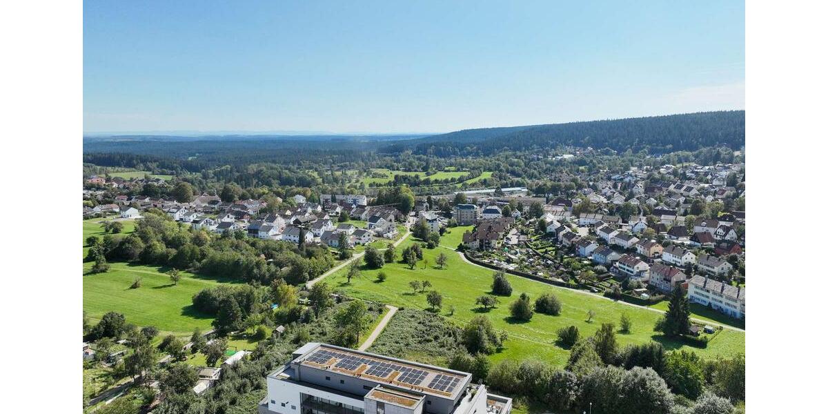 Etagenwohnung Freudenstadt - 2.5 Zimmer, 82 m&sup2;, 1.245&euro; | Angebot:26477072