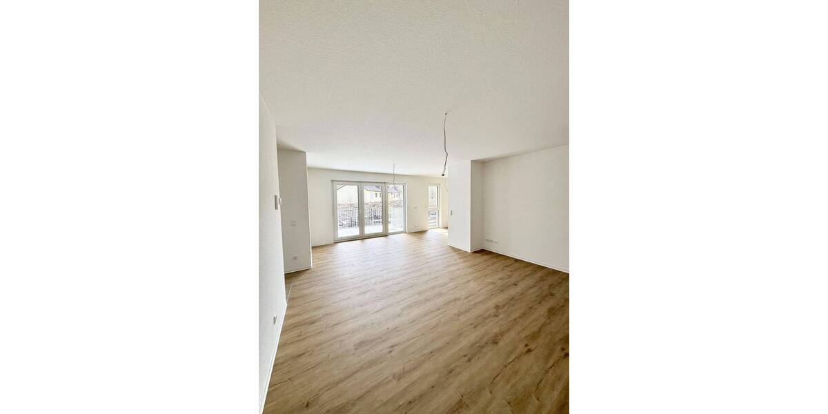 Etagenwohnung Kaiserslautern Innenstadt - 3 Zimmer, 90 m&sup2;, 1.150&euro; | Angebot:26276276
