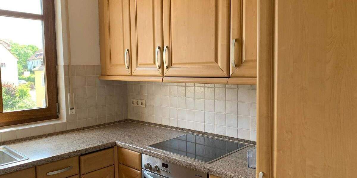 Etagenwohnung Neustadt an der Aisch Neustadt - 3 Zimmer, 86 m&sup2;, 790&euro; | Angebot:24593743