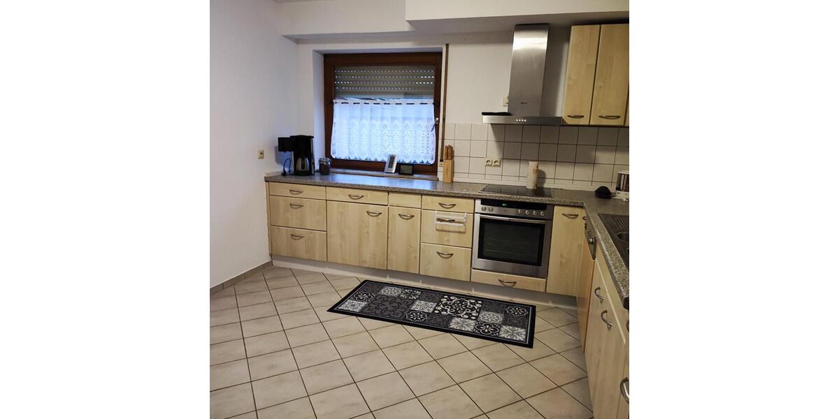 Einfamilienhaus Bad Mergentheim - 7 Zimmer, 150 m&sup2;, 2.350&euro; | Angebot:24864534