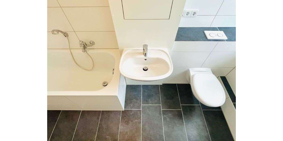 Wohnung zum Mieten in Freital 324,25 € 51.88 m² 2 zimmer