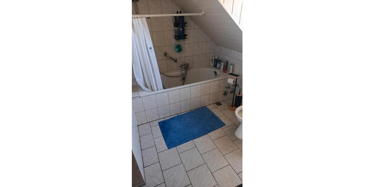 Etagenwohnung Schwandorf - 1 Zimmer, 25 m&sup2;, 360&euro; | Angebot:26546220
