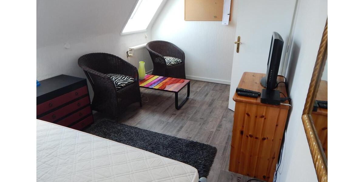 Wohnen auf Zeit Elmshorn - 3 Zimmer, 18 m&sup2;, 385&euro; | Angebot:8243670