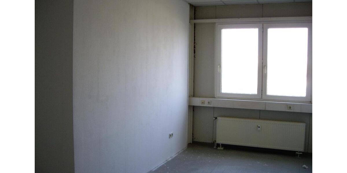 Gewerbeobjekt Halle (Saale) Nietleben - 4&euro; | Angebot:25957469