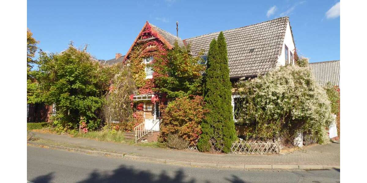 Einfamilienhaus Klötze Kunrau - 8 Zimmer, 278 m&sup2;, 985&euro; | Angebot:23621875