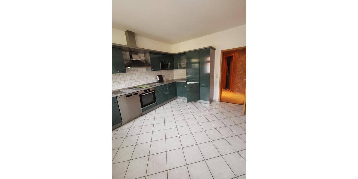 Etagenwohnung Sangerhausen - 2 Zimmer, 65 m&sup2;, 400&euro; | Angebot:26481151