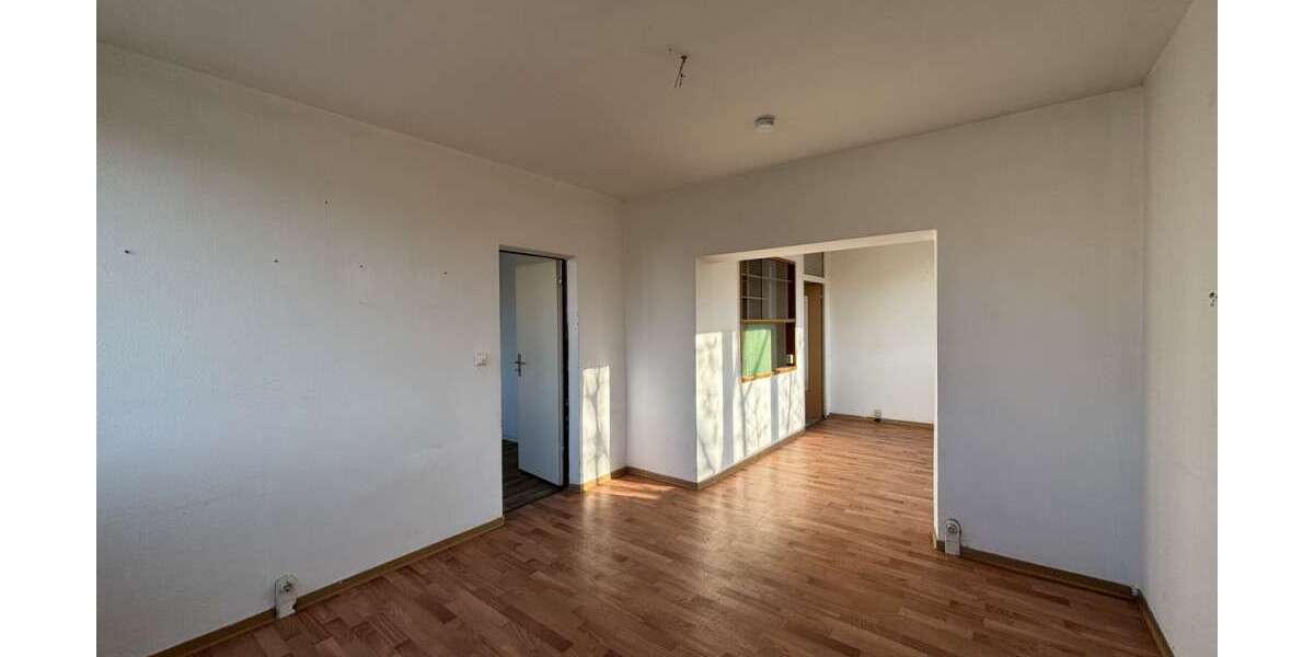 Etagenwohnung Frankfurt (Oder) - 3 Zimmer, 68 m&sup2;, 352&euro; | Angebot:26097950