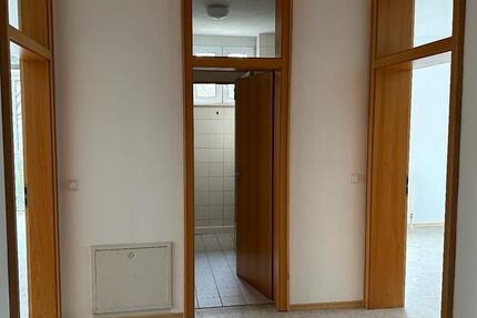 Wohnung Eschlkam - 3 Zimmer, 86 m&sup2;, 800&euro; | Angebot:25655346