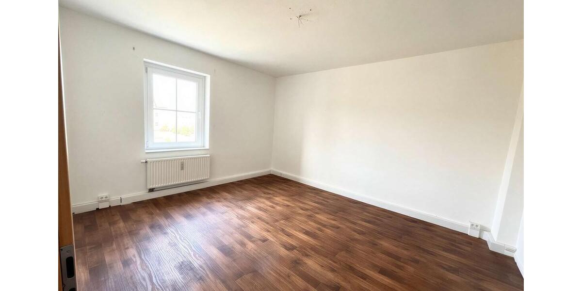 Etagenwohnung Forst (Lausitz) - 2 Zimmer, 59 m&sup2;, 289&euro; | Angebot:26279798