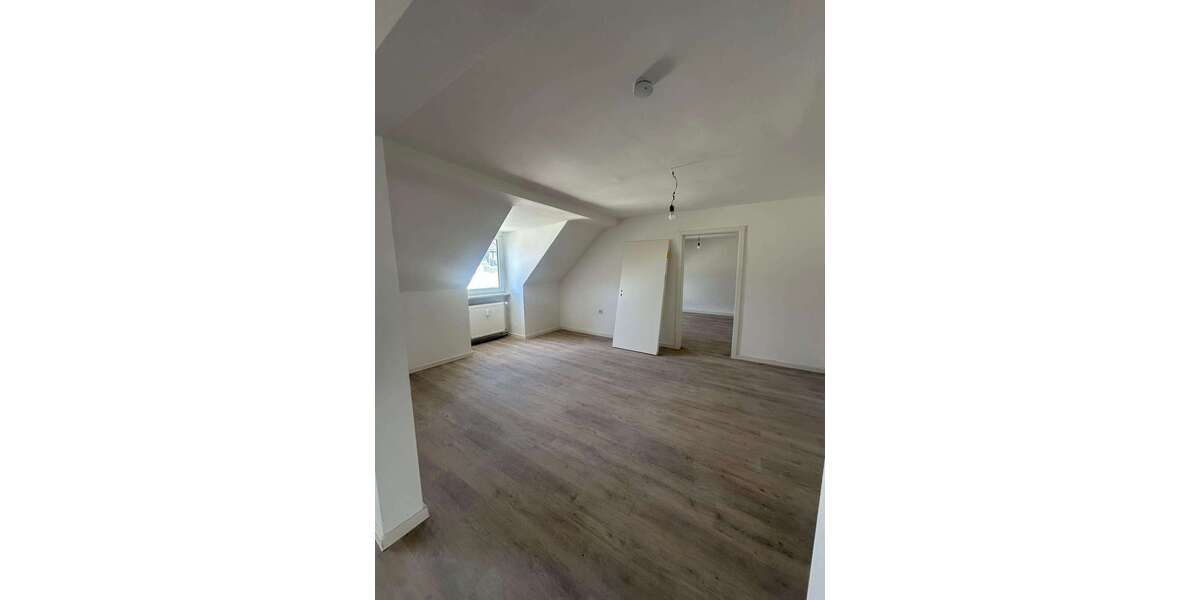 Etagenwohnung Bochum Innenstadt - 2 Zimmer, 52 m&sup2;, 590&euro; | Angebot:27250225