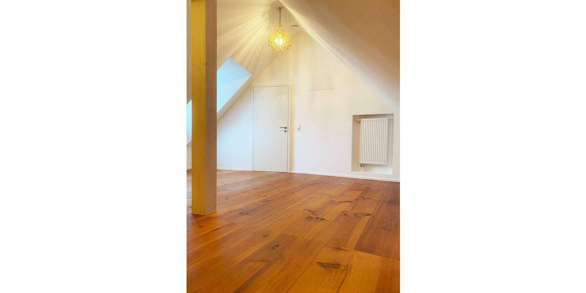 Etagenwohnung Neustadt an der Aisch Neustadt - 2 Zimmer, 80 m&sup2;, 980&euro; | Angebot:25685003