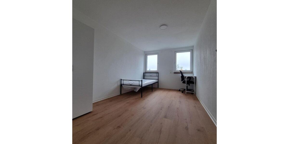 Dachgeschoßwohnung Heilbronn Frankenbach - 4 Zimmer, 75 m&sup2;, 370&euro; | Angebot:25987921