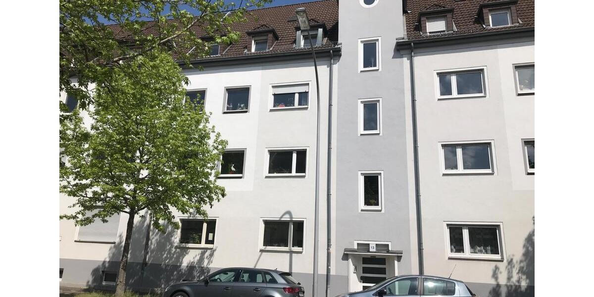 Etagenwohnung Saarbrücken Eschberg - 3 Zimmer, 80 m&sup2;, 900&euro; | Angebot:25167412