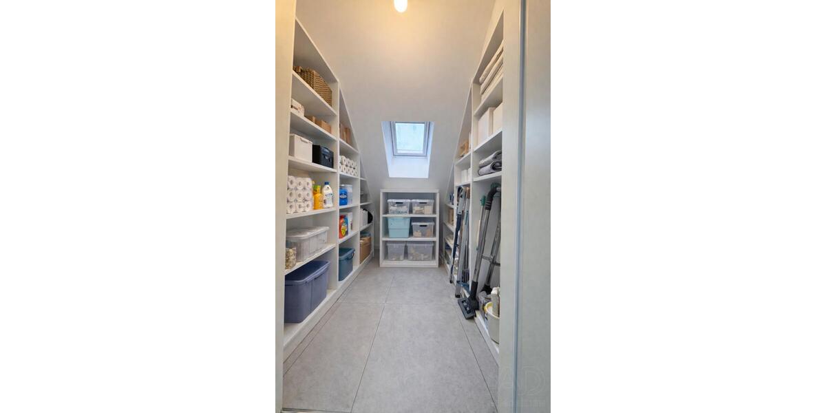 Dachgeschoßwohnung Sankt Ingbert - 2 Zimmer, 71 m&sup2;, 730&euro; | Angebot:25904967