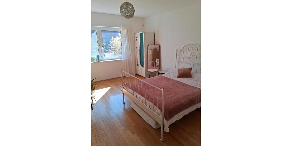 Wohnen auf Zeit Hürth - 1 Zimmer, 40&euro; | Angebot:21101686