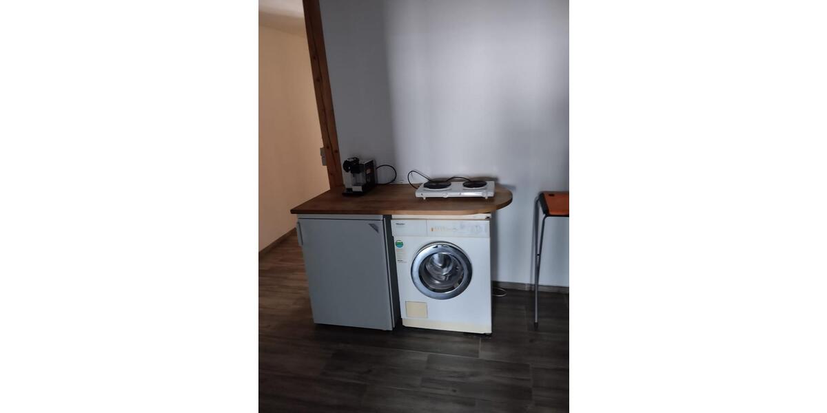 Wohnen auf Zeit Auggen - 1 Zimmer, 15 m&sup2;, 450&euro; | Angebot:26032004