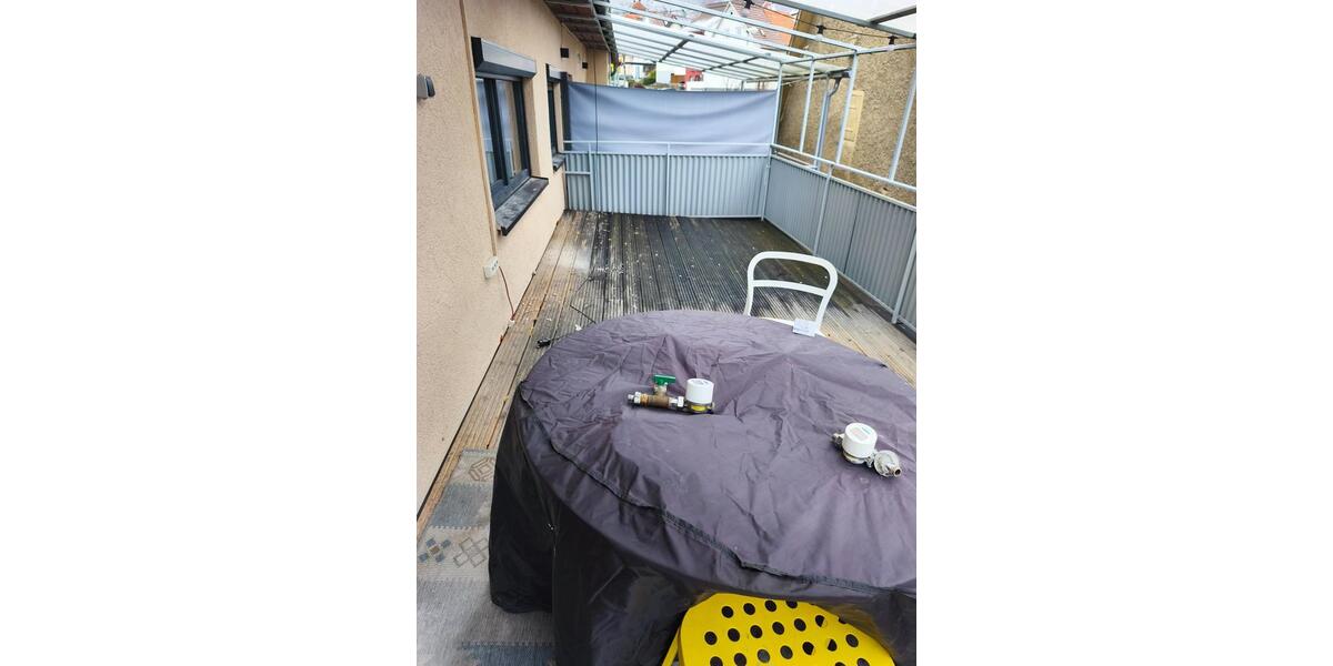 Hochparterre Eningen unter Achalm - 4 Zimmer, 83 m&sup2;, 1.200&euro; | Angebot:25045589