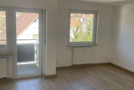 Wohnung Schramberg - 4 Zimmer, 74 m&sup2;, 660&euro; | Angebot:27032812