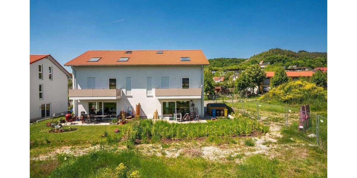 moderne Doppelhaushälfte mit Einbauküche 6 zimmer