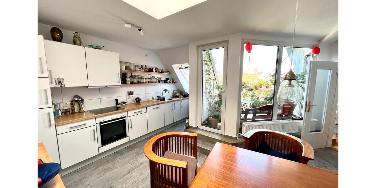 Dachgeschoßwohnung Berlin Mitte - 3 Zimmer, 75 m&sup2;, 1.300&euro; | Angebot:24495840