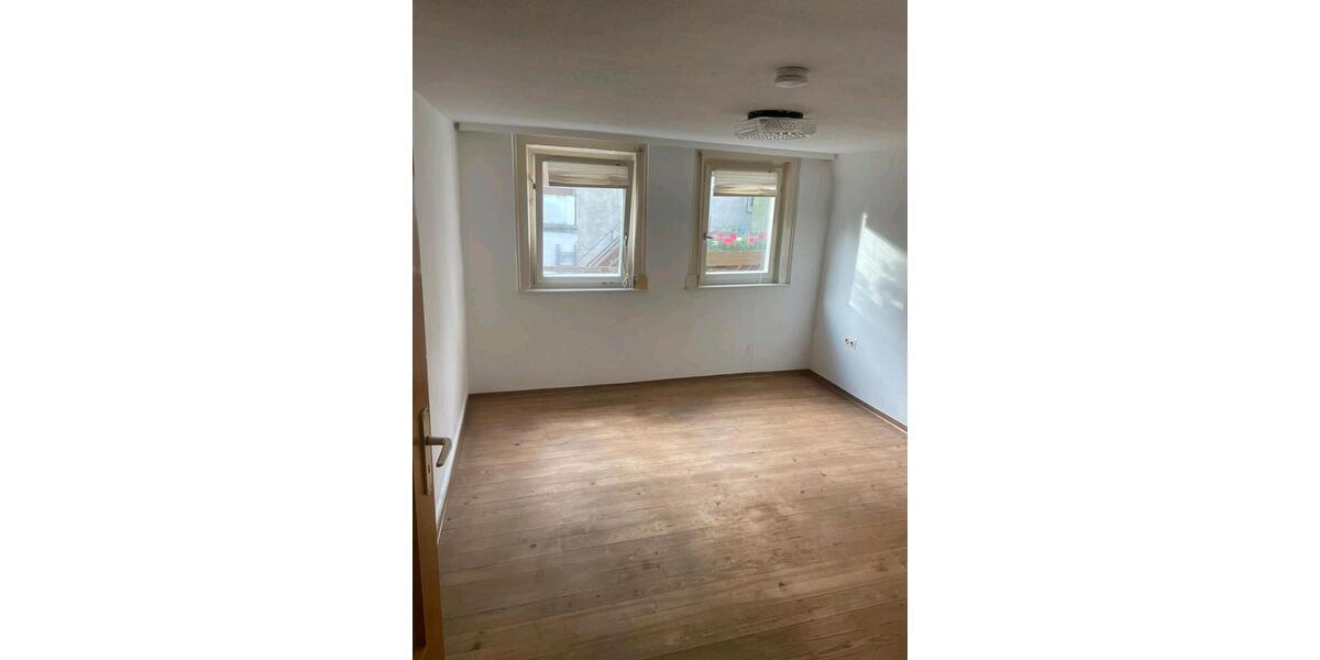 Etagenwohnung Neckargerach - 3 Zimmer, 48 m&sup2;, 600&euro; | Angebot:26691646