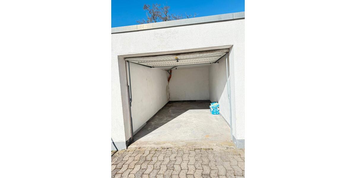 Etagenwohnung Korbach - 4 Zimmer, 86 m&sup2;, 800&euro; | Angebot:26023566