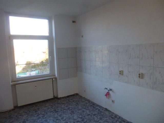 Etagenwohnung Gröningen - 3 Zimmer, 71 m&sup2;, 380&euro; | Angebot:26491149