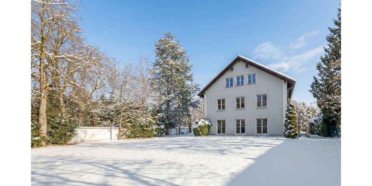 Einfamilienhaus Grünwald - 9 Zimmer, 322 m&sup2;, 6.950&euro; | Angebot:25122680