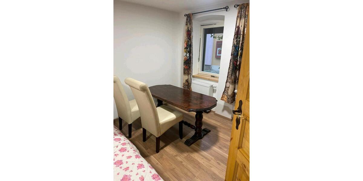 Wohnen auf Zeit Naumburg (Saale) - 3 Zimmer, 50 m&sup2;, 30&euro; | Angebot:23290491