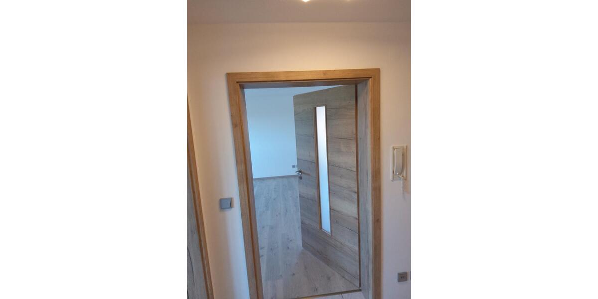 Erdgeschoßwohnung Künzell - 2 Zimmer, 90 m&sup2;, 850&euro; | Angebot:25646935