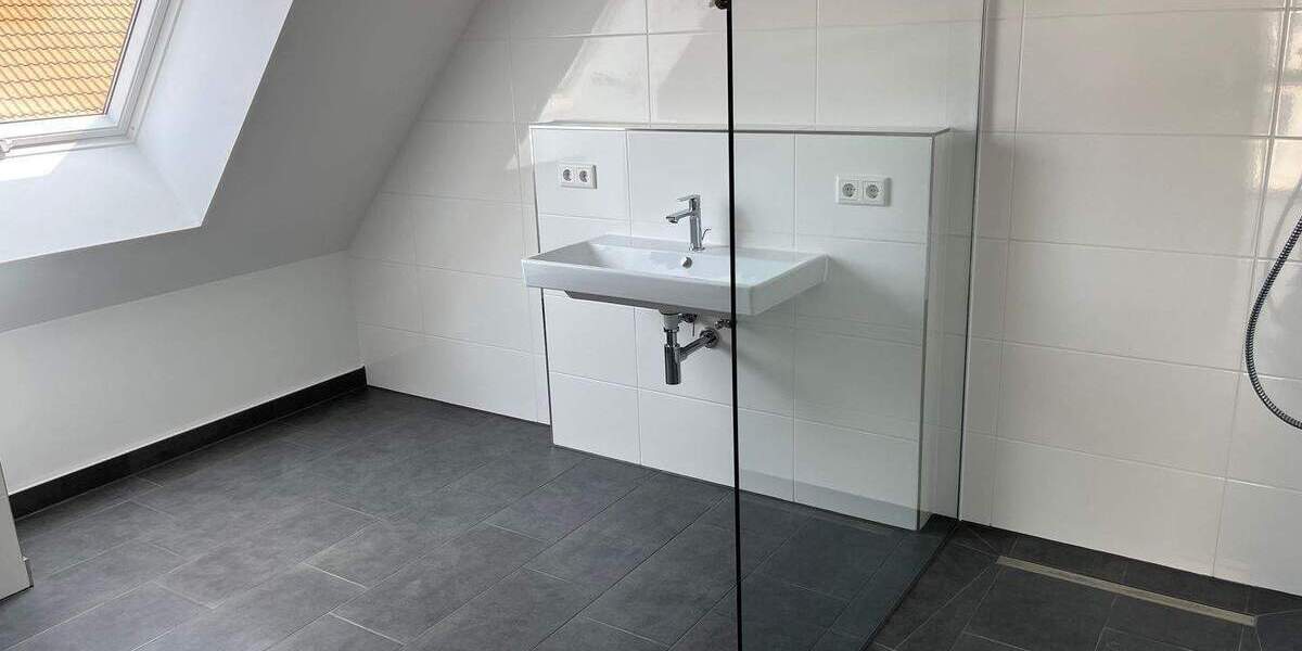 Doppelhaushälfte Markt Erlbach Eschenbach - 5 Zimmer, 121 m&sup2;, 1.690&euro; | Angebot:24967176