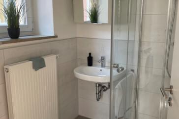 Wohnen auf Zeit Donauwörth - 3 Zimmer, 15 m&sup2;, 30&euro; | Angebot:22470967