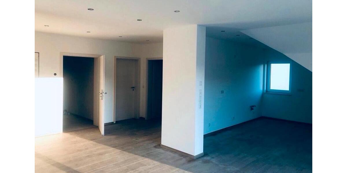 Dachgeschoßwohnung Breuberg - 3 Zimmer, 114 m&sup2;, 1.200&euro; | Angebot:25045913