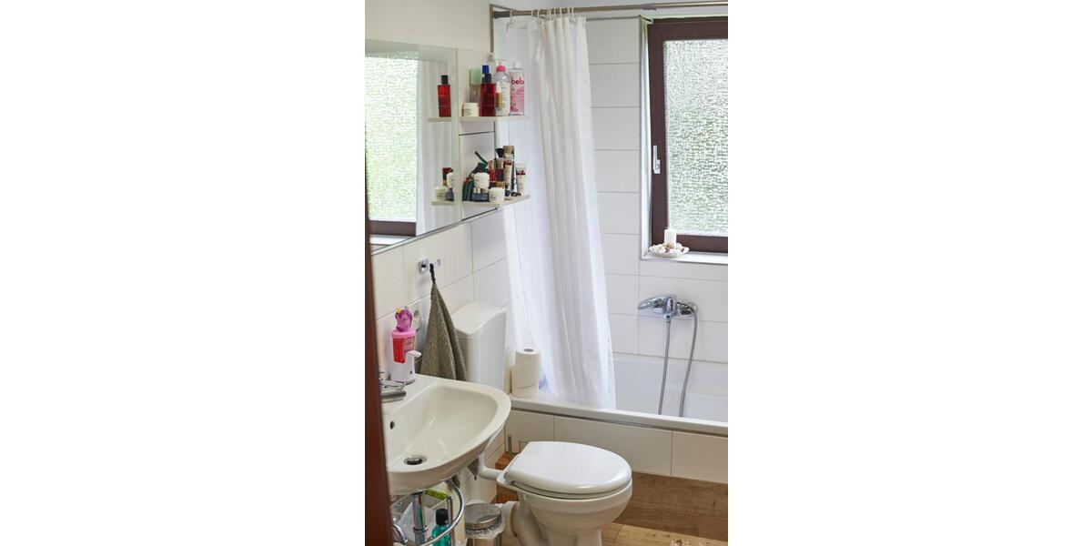 Etagenwohnung Falkenstein - 4 Zimmer, 103 m&sup2;, 750&euro; | Angebot:25964168