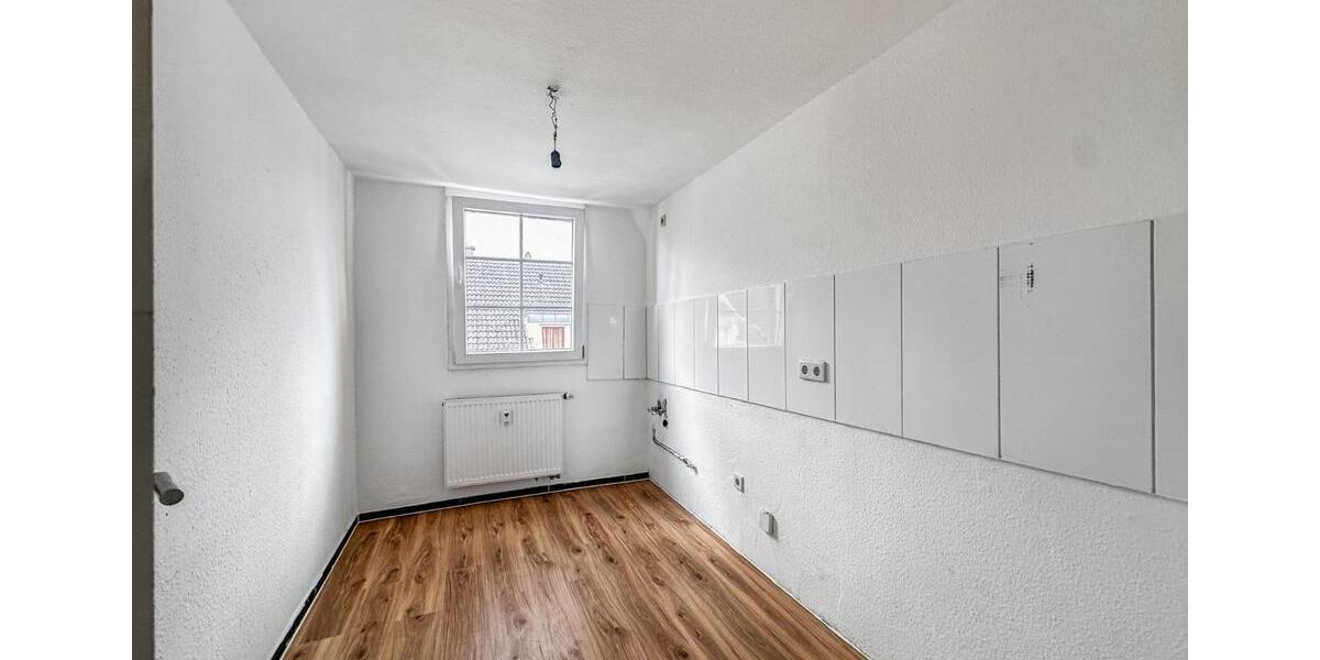 Dachgeschoßwohnung Krefeld Benrad - 3 Zimmer, 77 m&sup2;, 810&euro; | Angebot:24751085