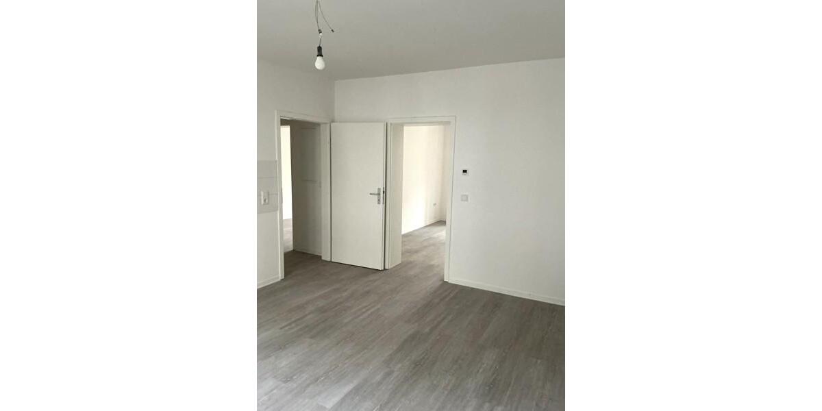 Erdgeschoßwohnung Köln Kalk - 2 Zimmer, 55 m&sup2;, 1.012&euro; | Angebot:26016468