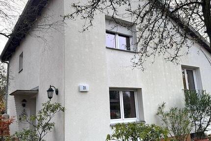 schönes 1 Familienhaus in ruhiger Lage von Zehlendorf-Lichterfelde 4 zimmer