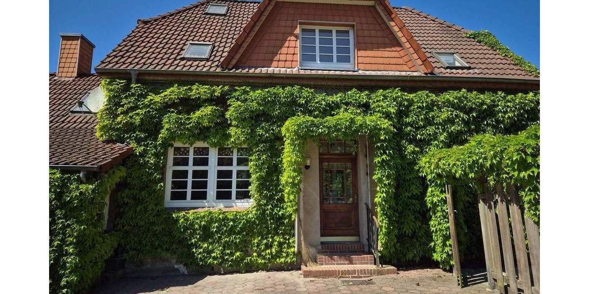 Einfamilienhaus Barßel Elisabethfehn - 6 Zimmer, 134 m&sup2;, 1.200&euro; | Angebot:25070317