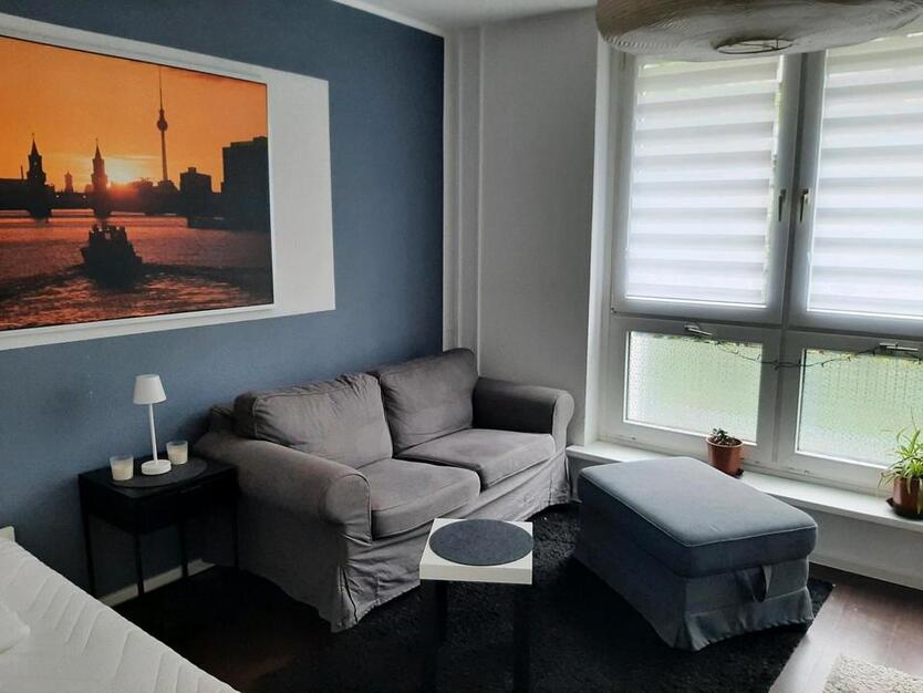 Helles 16 qm WG Zimmer in Friedrichshain ab sofort