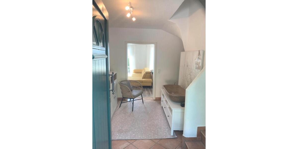 Erdgeschoßwohnung Nittenau - 3 Zimmer, 90 m&sup2;, 900&euro; | Angebot:25150823